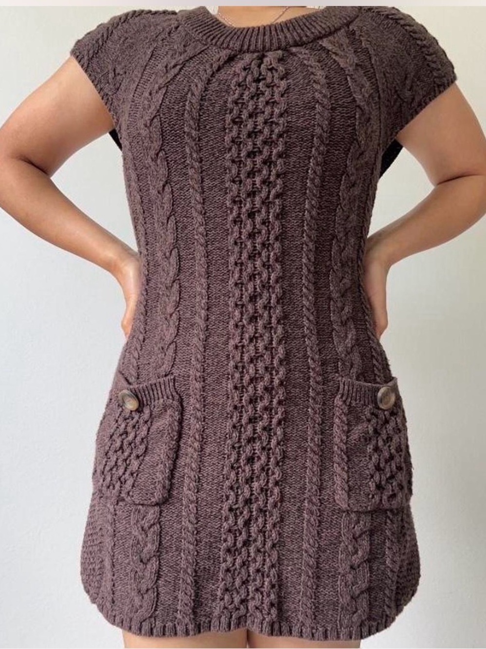 Cato Chunky Cable Knit Sweater - Brown